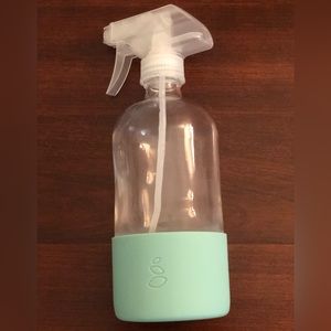 Grove glass bottle sprayer with silicone sleeve 16 oz container